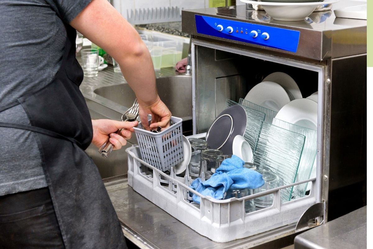 scan for menu to increase restaurant hygine