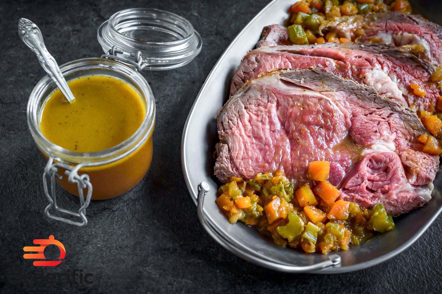 what is au jus sauce made of